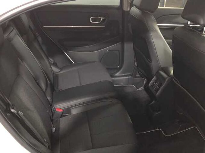 Honda HR-V 1.5 I-MMD HEV ADVANCE CVT 131 5P