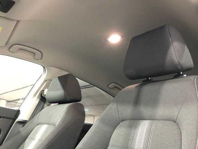 Honda Civic 2.0 HEV ELEGANCE CVT 184 5P