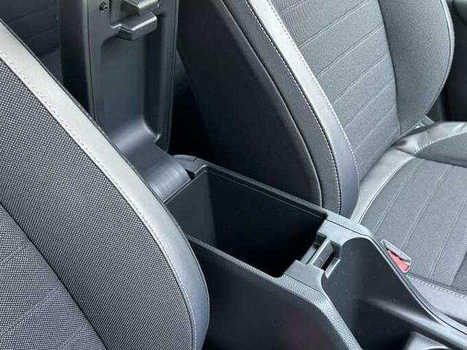 Honda Jazz 1.5 I-MMD HEV CROSSTAR ECVT