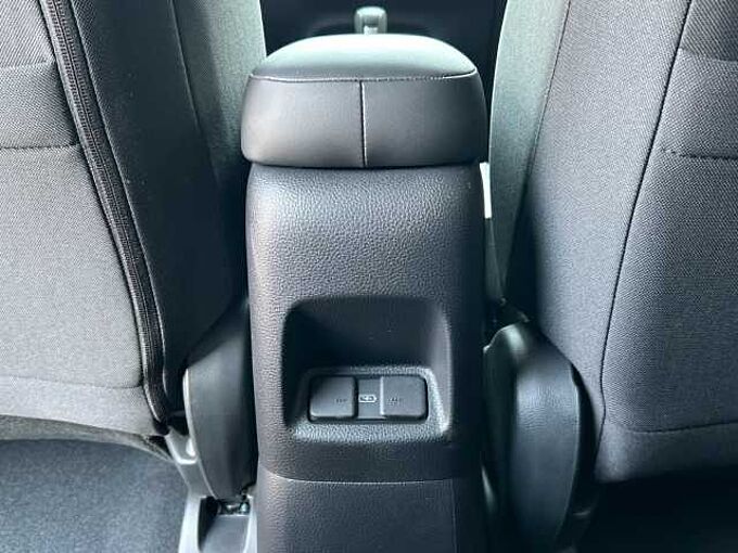 Honda Jazz 1.5 I-MMD HEV CROSSTAR ECVT